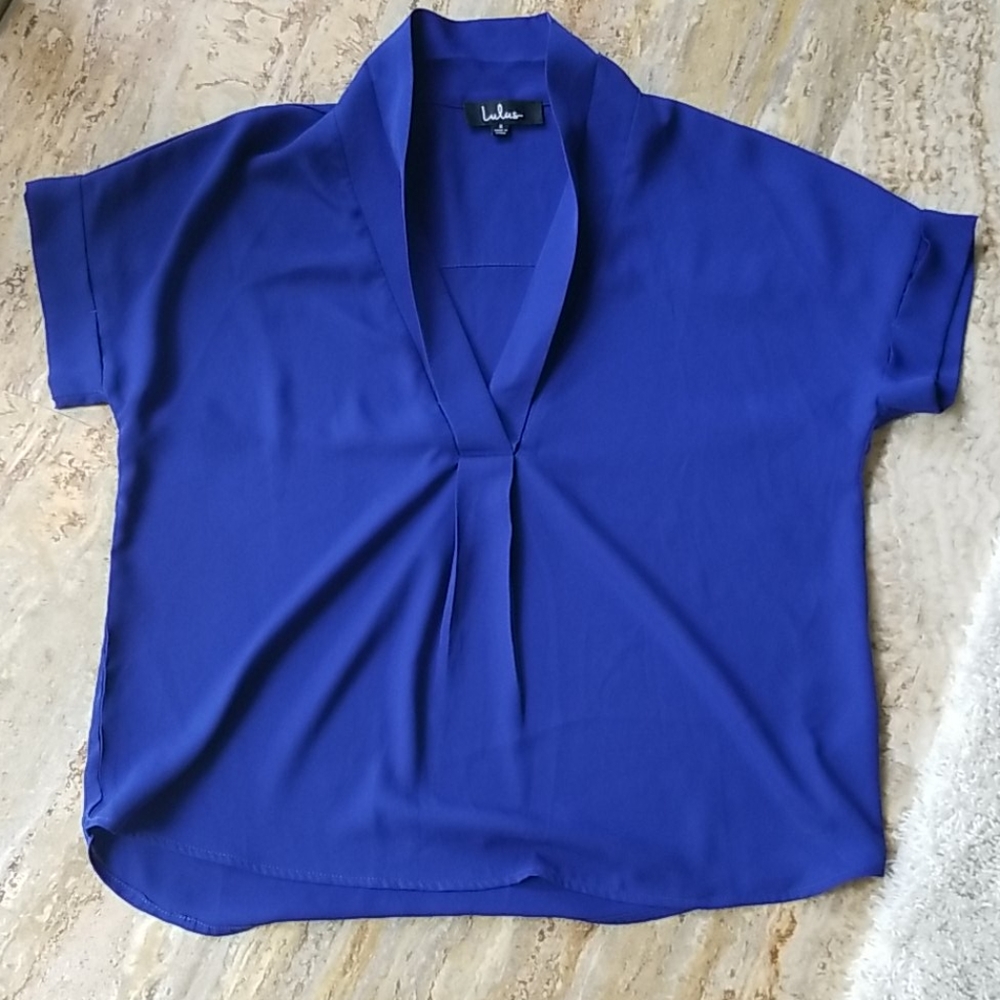 Lulu's SM short sleeved top